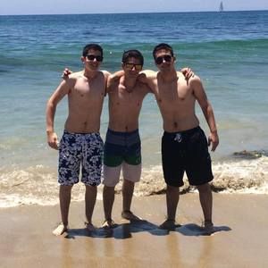 Meet your Posher, Oren